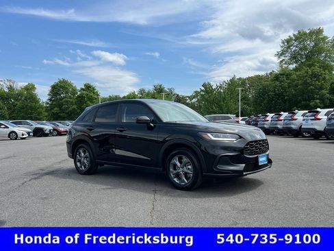 Used 2026 Honda HR-V LX image 2