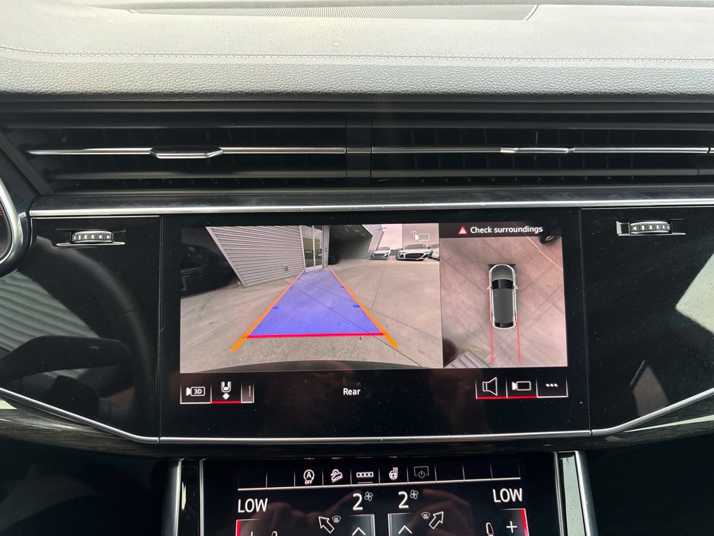 Used 2026 Audi Q8 Premium Plus AWD/4WD image 24
