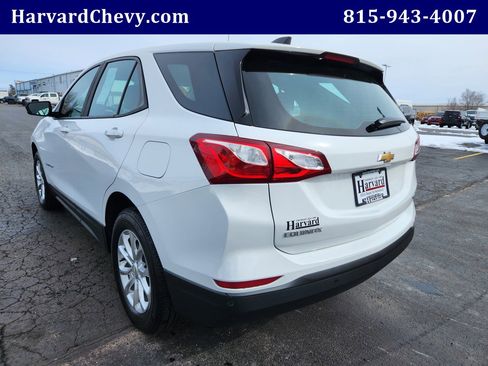 Used 2020 Chevrolet Equinox LS image 6