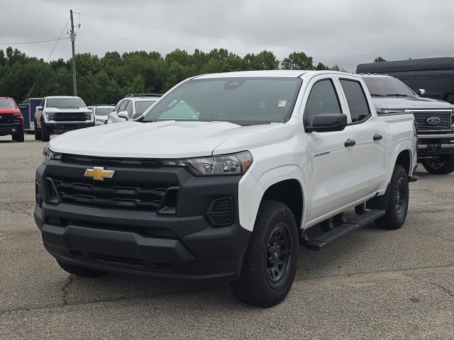 Used 2026 Chevrolet Colorado W/T w/ WT Convenience Package II AWD/4WD image 1