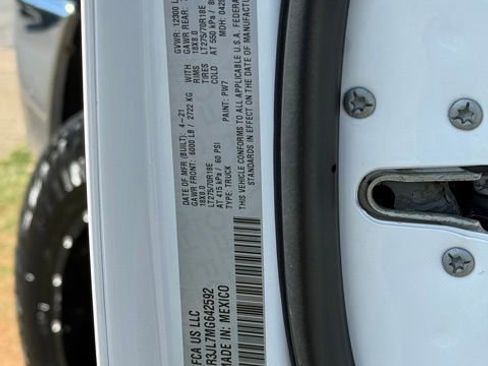 Used 2021 RAM 3500 Laramie AWD/4WD image 31
