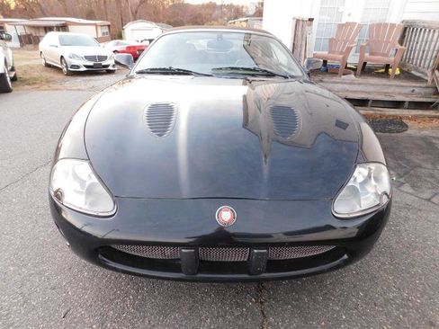 Used 2002 Jaguar XK8 Convertible image 4