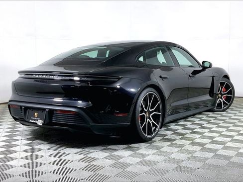 Used 2025 Porsche Taycan 4S image 9