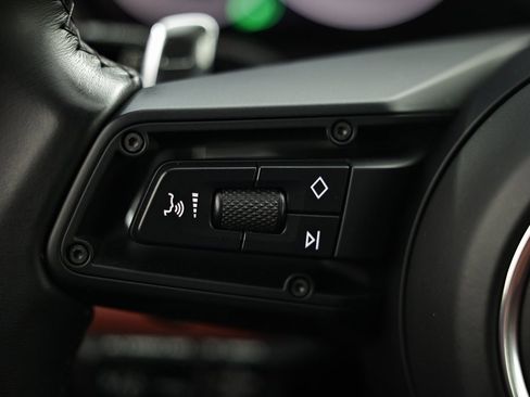 Certified 2023 Porsche Panamera 4S image 35