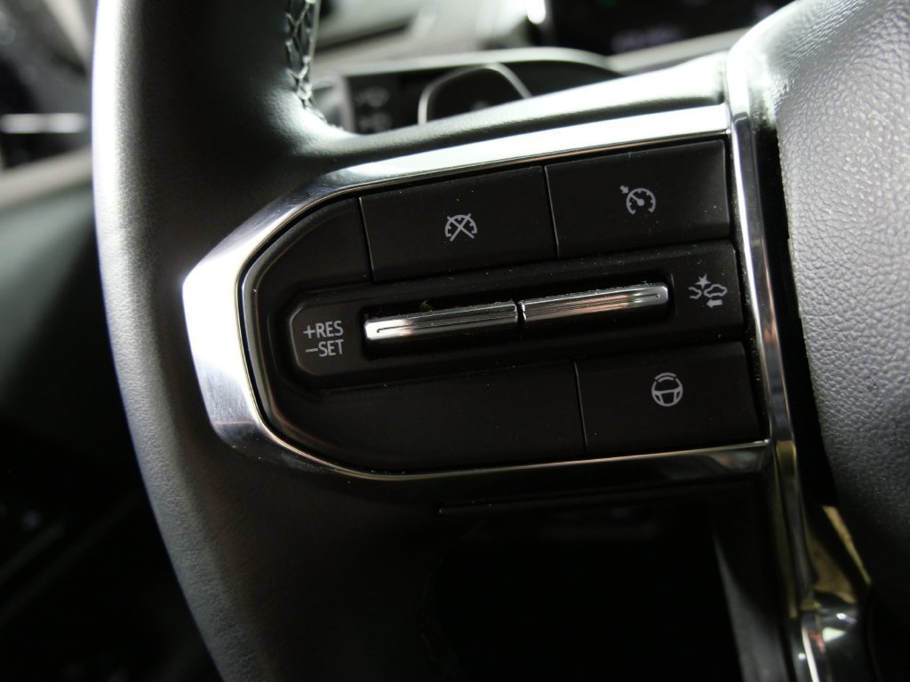 Used 2024 GMC Sierra EV Denali AWD/4WD image 20