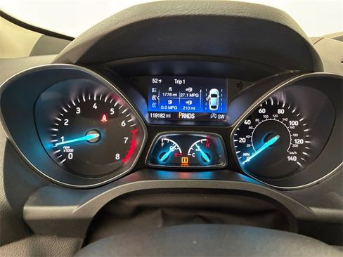 Used 2018 Ford Escape SE w/ Ford Safe & Smart Package image 25