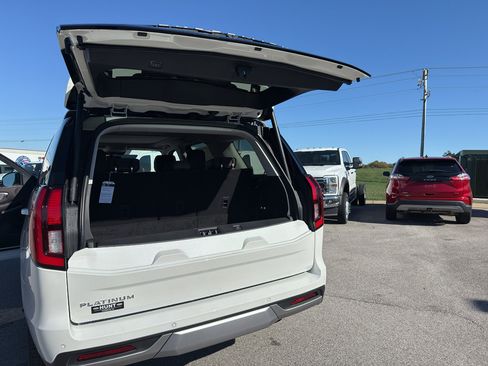 New 2025 Ford Expedition Platinum w/ Platinum Ultimate Package image 19