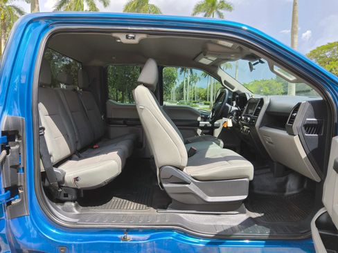 Used 2022 Ford F250 XL w/ Power Equipment Group AWD/4WD image 28
