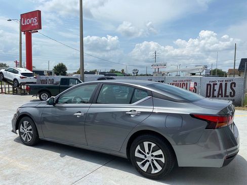 Used 2021 Nissan Altima 2.5 S image 6