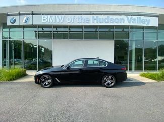 Used 2023 BMW 530i xDrive w/ Convenience Package AWD/4WD video 1