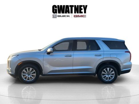 Used 2023 Hyundai Palisade SEL image 3