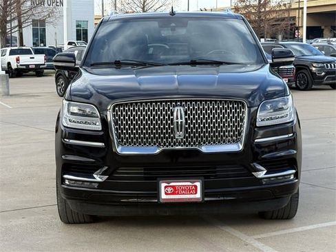 Used 2021 Lincoln Navigator L Reserve image 6