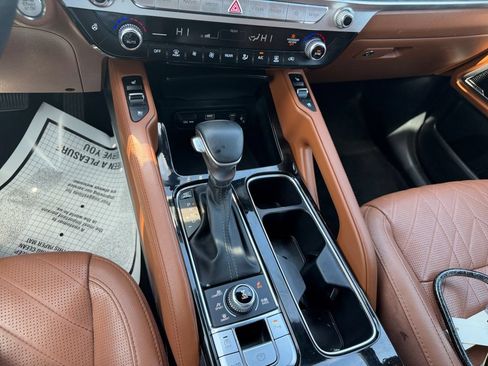 Certified 2024 Kia Telluride EX X-Line AWD/4WD image 15