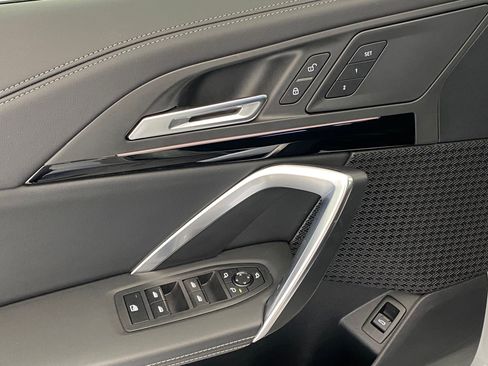 Used 2025 BMW X1 xDrive28i w/ Convenience Package image 22