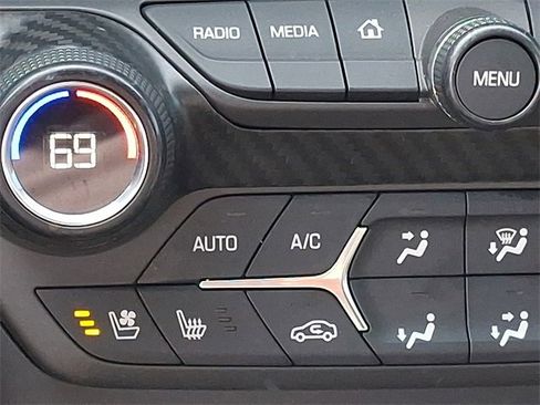 Used 2016 Chevrolet Corvette Stingray Coupe w/ 3LT Preferred Equipment Group image 19