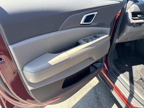 New 2026 Kia Carnival EX FWD image 8