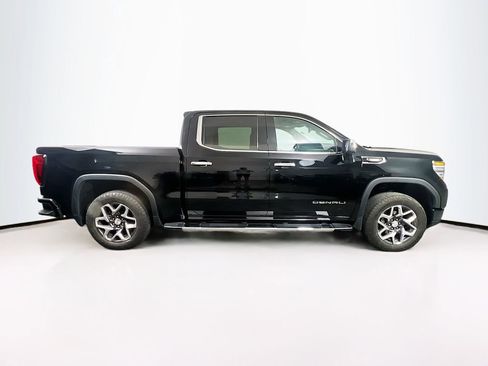 Used 2022 GMC Sierra 1500 Denali AWD/4WD image 8