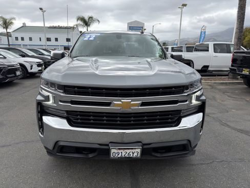 Used 2021 Chevrolet Silverado 1500 LT AWD/4WD image 3