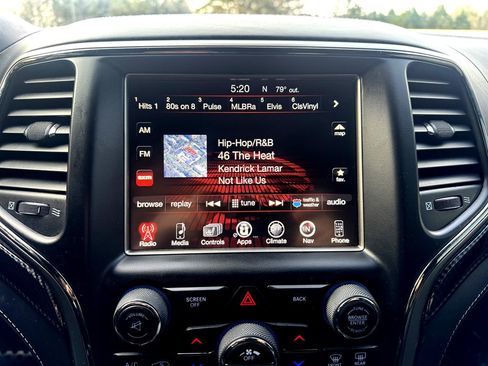 Used 2016 Jeep Grand Cherokee SRT w/ Trailer Tow Group IV AWD/4WD image 22