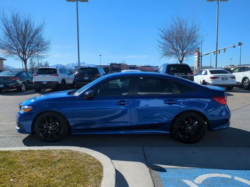 Used 2022 Honda Civic Sport image 10