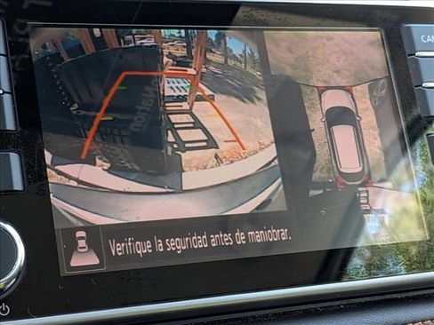 Used 2018 Nissan Kicks SR FWD image 7