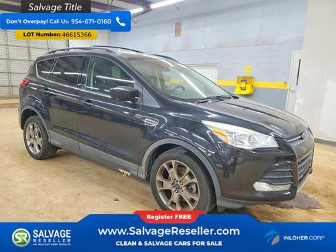 Used 2014 Ford Escape SE w/ Equipment Group 201A image 4