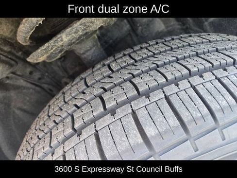 Used 2021 Toyota Venza XLE w/ Softex Package AWD/4WD image 13