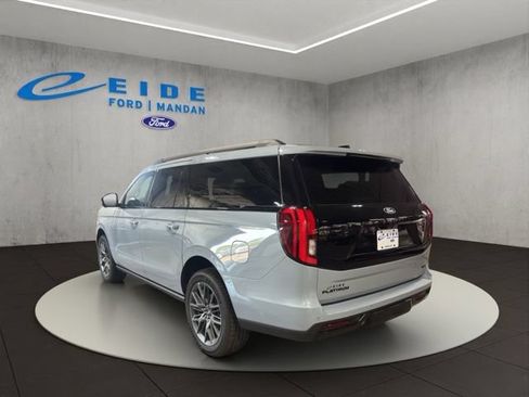 New 2027 Ford Expedition Max Platinum w/ Stealth Appearance Package AWD/4WD image 9