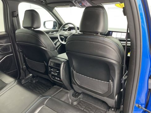 Used 2022 Jeep Grand Cherokee Trailhawk w/ Advanced Protech Group II image 59