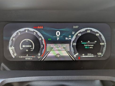 Used 2024 Toyota Tacoma TRD Off-Road image 31