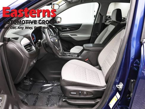 Used 2023 Chevrolet Equinox LT w/ Driver Convenience Package FWD image 15