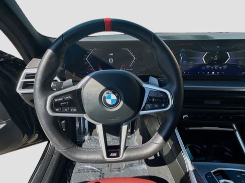 Used 2025 BMW M340i xDrive image 8