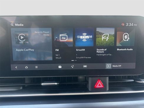 Used 2025 Kia Carnival FWD image 15