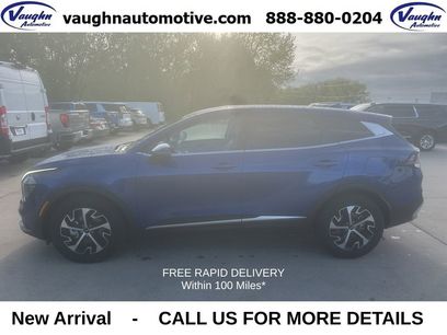 Used 2025 Kia Sportage EX