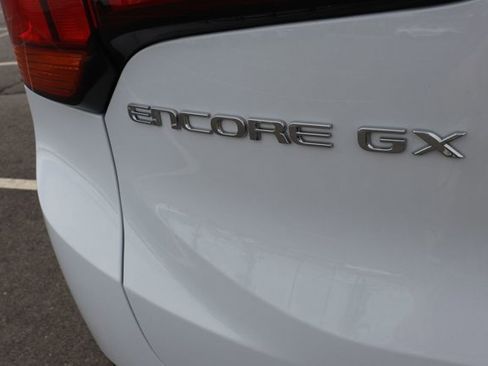 Used 2025 Buick Encore GX Preferred image 6
