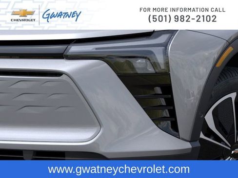 New 2025 Chevrolet Blazer EV LT image 10