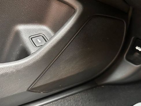 Used 2018 Honda Accord Sport image 18