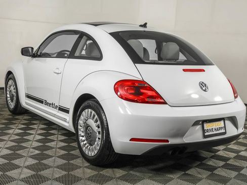 Used 2015 Volkswagen Beetle 1.8T FWD image 16