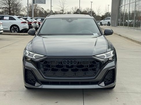 New 2026 Audi SQ8 Prestige image 8