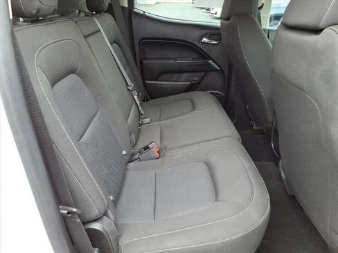 Used 2017 Chevrolet Colorado LT image 25