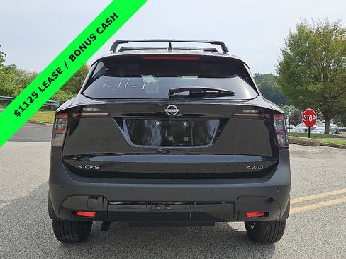 New 2026 Nissan Kicks SV w/ SV Premium Package image 5
