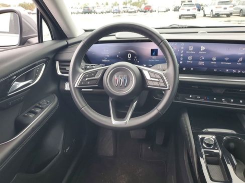 Used 2025 Buick Envision Preferred image 15