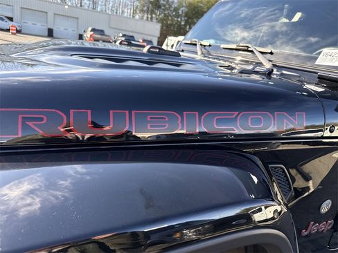 Used 2023 Jeep Gladiator Rubicon w/ LED Lighting Group image 14