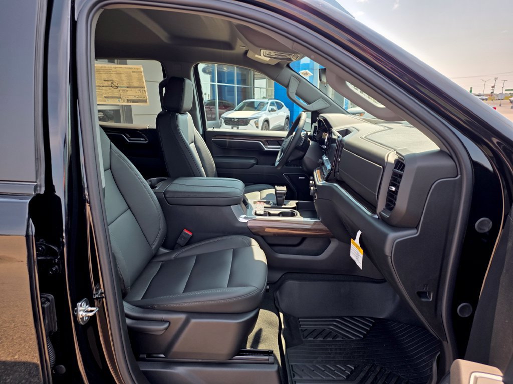 New 2026 Chevrolet Silverado 1500 RST AWD/4WD image 17