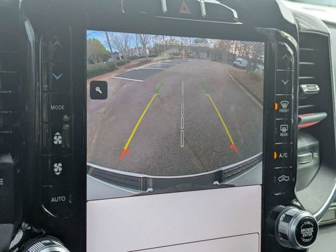 Used 2023 RAM 1500 Laramie image 19