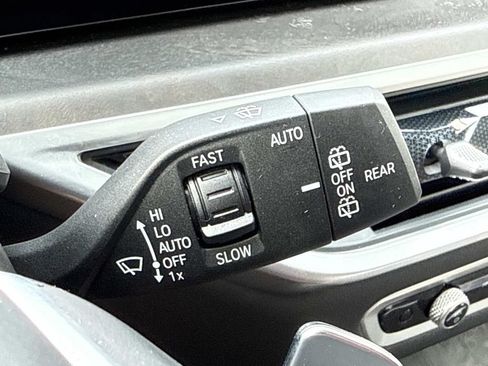Used 2023 BMW X7 xDrive40i w/ Executive Package AWD/4WD image 21