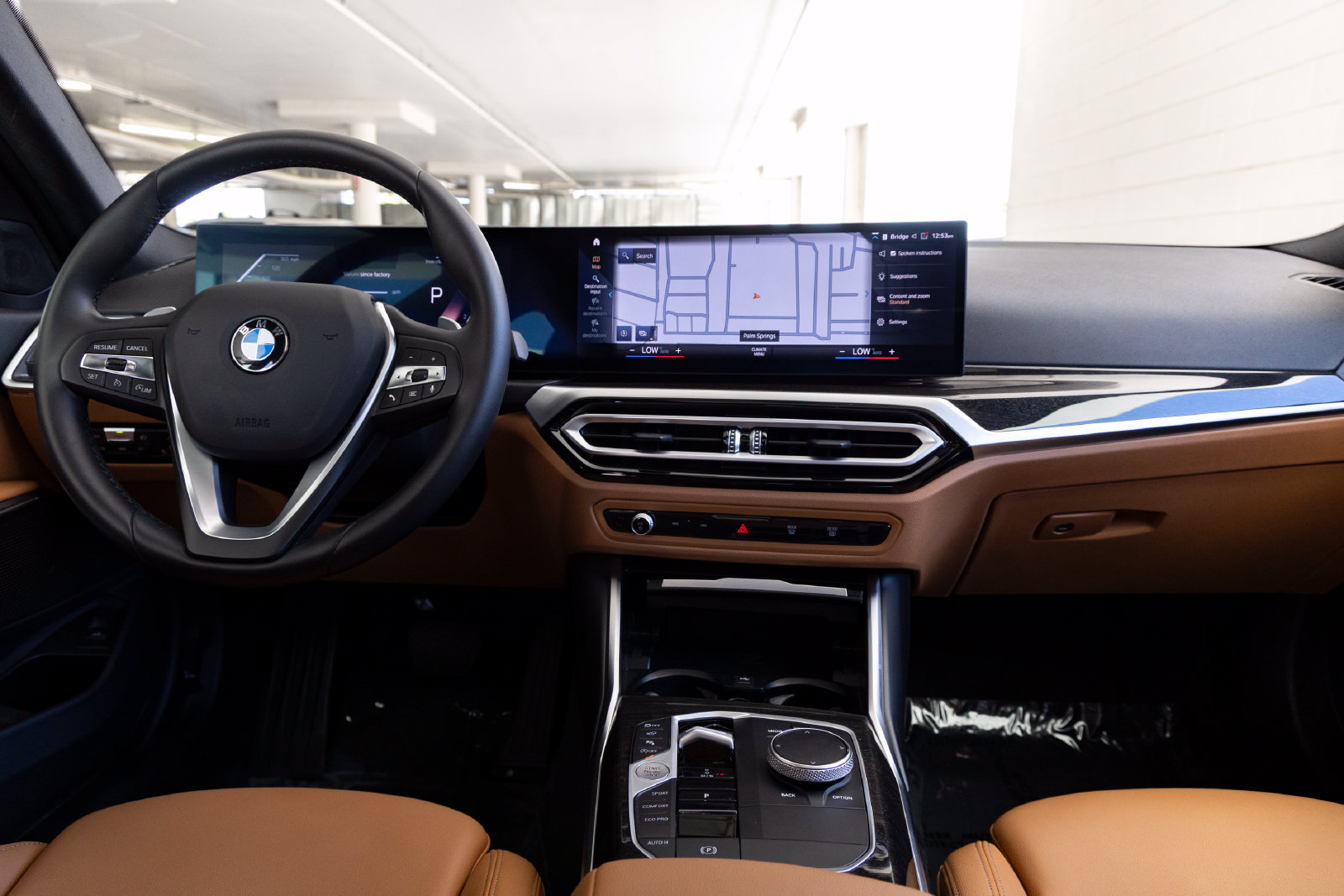 Certified 2024 BMW 330i Sedan w/ Convenience Package RWD image 11