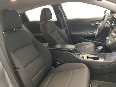 Used 2024 Chevrolet Malibu LS FWD image 21