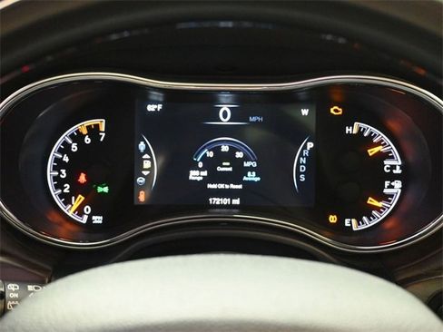 Used 2014 Jeep Grand Cherokee Overland w/ Advanced Technology Group image 32