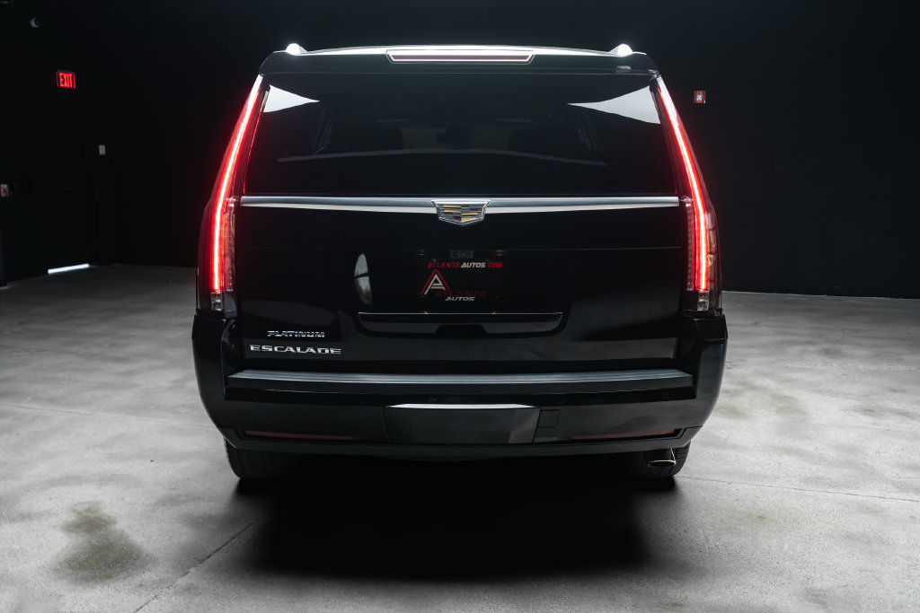 Used 2020 Cadillac Escalade Platinum AWD/4WD image 13